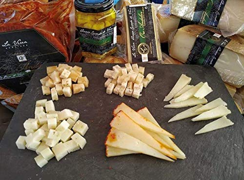 Caja Regalo GOURMET. (PACK A: QUESOS CURADOS LECHE CRUDA Y AOVE ECO) La Verea Andaluza. Quesos artesanos y Aceite de oliva ECOLÓGICO, 100% Monovarietal Arbosana. Cesta navidad. Personaliza tu mensaje.