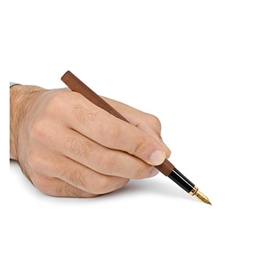 Pluma estilográfica de madera de peral, ecológica, lacada con cartucho intercambiable, en color blanco y beige.