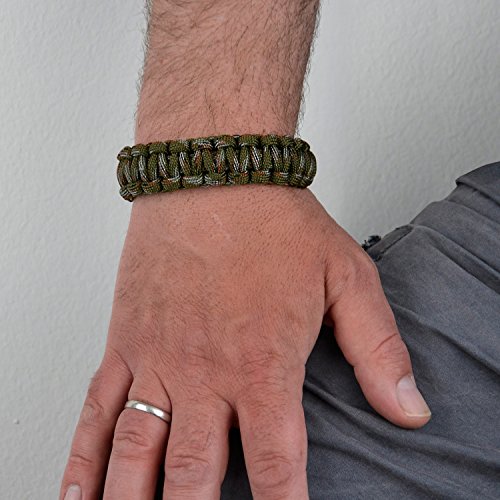 DonDon Paracord Pulsera de Supervivencia para Hombres Acero Inoxidable Fabricada Brazalete Trenzado para Actividades Outdoor olivarero-Gris-marrón