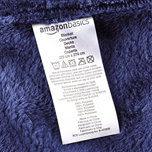AmazonBasics - Manta, hecha de felpa de terciopelo suave - 229 x 274cm - azul marino