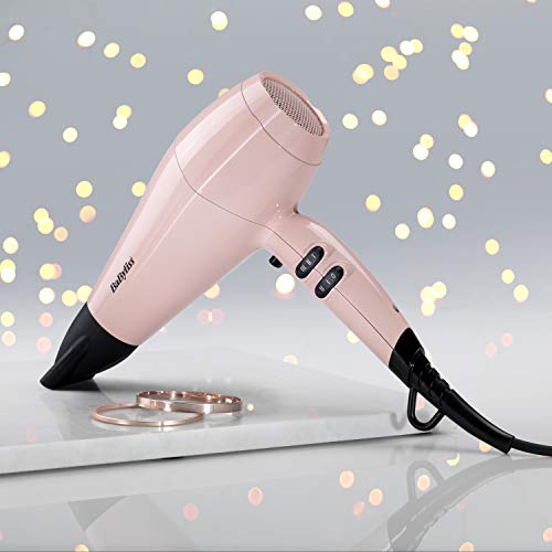 BaByliss 5337PRE Secador de pelo Rose Blush 235, 2200W, Motor DC, Iónico, 2 Velocidades y 3 Temperaturas, Botón de aire frío. Incluye boquilla estrecha 8mm, Cable 2,2m. Peso ligero 429 g. Rosa
