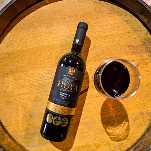 Hoya de Cadenas Reserva Privada D.O. Utiel Requena caja de 6 botellas de 75 cl.