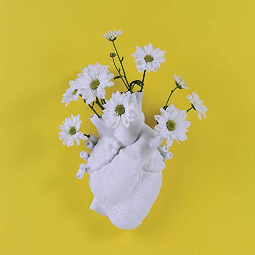 LOVE IN BLOOM