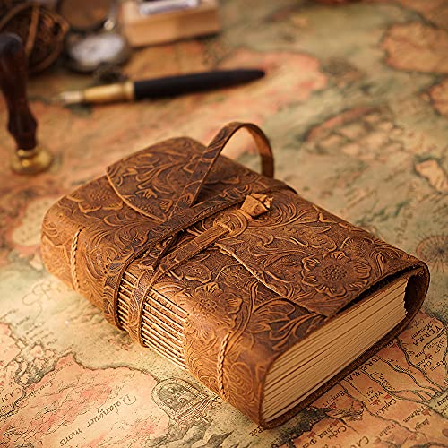 Aceshop Diario de Cuero Vintage Antiguo Hecho a Mano Encuadernado en Cuero 400 Página Cuaderno de Viaje con Papel sin Forro cierre de Correa de Cuero y Diseño Clásico en Relieve para Hombres y Mujeres