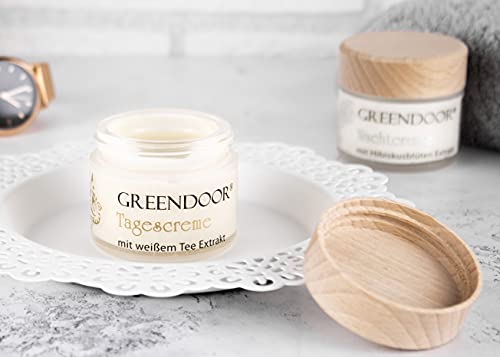 Greendoor Crema de día con té blanco, 50ml, protección reafirmante natural Cuidado de día sin Brillo graso, Cosmética natural Calidad de fabricación, Crema facial, crema para la Cara