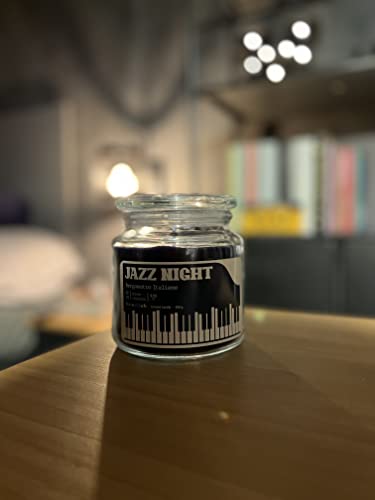 Bacana Candle - Vela Perfumada en Vaso - Vela Aromática en Frasco de Vidrio con Tapa - Vela Original para Regalo - 560 gramos - ± 100 Horas de Combustión - Orange Cinnamon - Naranja y Canela
