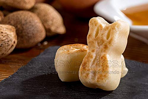 Figuritas de Mazapán artesano 1Kg aproximadamente 60 unidades. Se presentan en bolsas individuales de plástico, cada figurita suele ser diferente, según su elaboración.