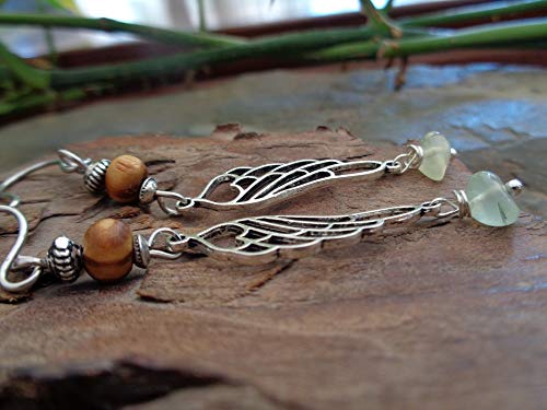 ✿ ANGEL WINGS - GREEN STONE & ROOTWOOD ✿ aretes únicos en colores naturales, plata, verde y marrón