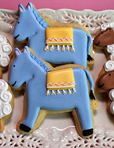 Ann Clark Cookie Cutters Juego de 4 cortadores de galletas Cinco de Mayo con libro de recetas, burro, cactus, sombrero mexicano y guindilla - Acero fabricado en EE. UU.