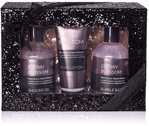 BRUBAKER Cosmetics Kit para Baños "Cherry Blossom Skin + Spa" con Aroma a Cerezo en Flor - Set de Regalo para Mujer de 4 piezas - en caja de regalo de purpurina negra + bolsa de cosméticos