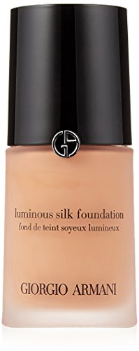 Giorgio Armani luminosa Seda Base de maquillaje 09