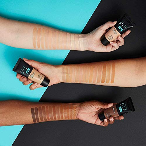 Maybelline New York Base de Maquillaje líquida Fit Me Matte & Poreless - 130 Buff Beige, Juego de 3 (3 x 30ml)
