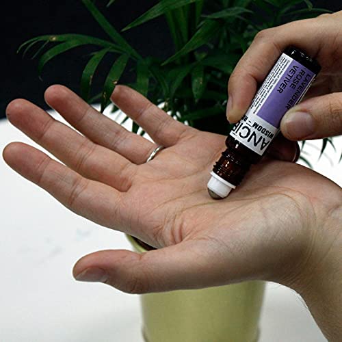 Mezcla de aceites esenciales en formato roll-on de 10 m (lavanda, rosa y vetiver)