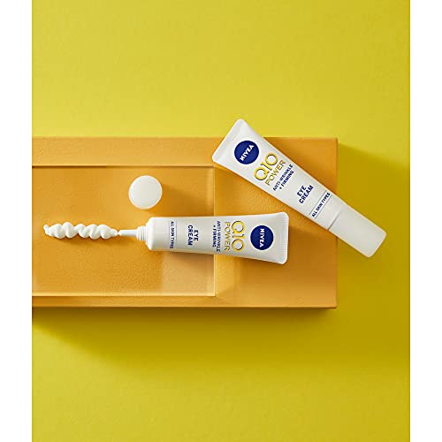 NIVEA Q10 Power Antiarrugas Cuidado de Día Triple Defensa FP30 + Crema Contorno de Ojos - 15 ml