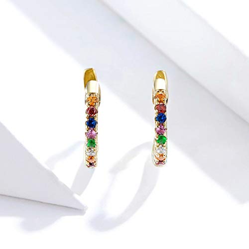 Qings pendiente Chapado en oro colorido huggie Plata de ley 925 Zirconia cúbica delicada con incrustaciones para Regalos para mujeres y niñas