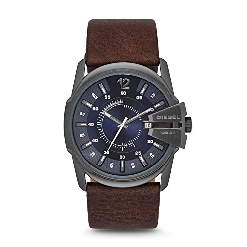 Reloj Diesel Master Chief de tres manecillas para hombre, tamaño de la caja 46 mm, reloj de acero inoxidable con correa de cuero
