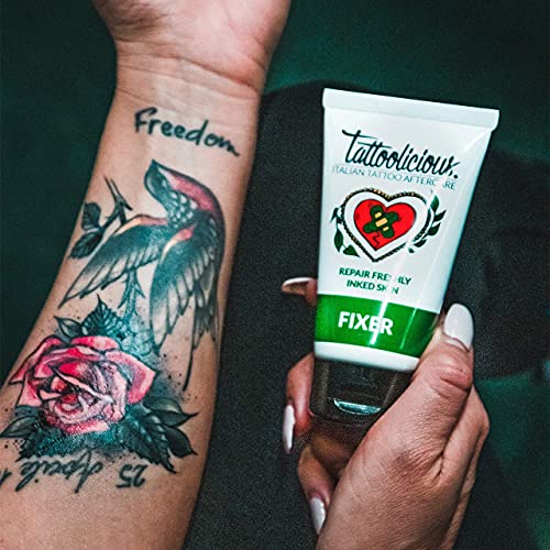 Tattoolicious FIXER - Crema Calmante para tatuajes recién hechos, con Ingredientes Bio Activos con propiedades calmantes y suavizantes, 75 ml