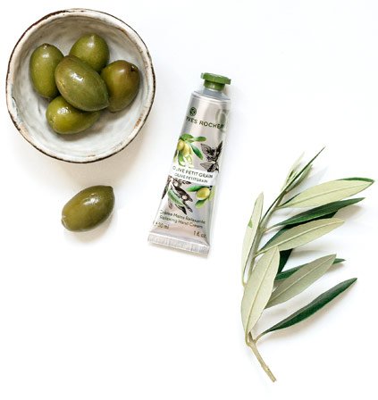 Yves Rocher LES PLAISIRS NATURE - Crema de manos de oliva-petitgrain hidratante para el cuidado de manos, 1 tubo de 30 ml