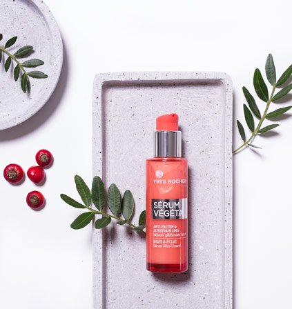 Yves Rocher Sérum alisador intensivo Sérum facial antiarrugas de Sérum Végétal, 1 bote de bomba de 30 ml