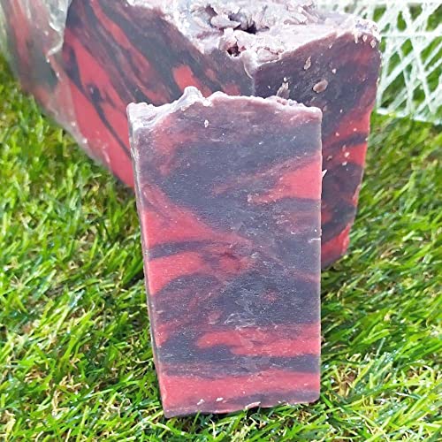 Jabón Artesano de Aceite de oliva y Arcilla Roja - Para pieles grasas, acné y puntos negros , cuida tu piel de forma 100% natural - Jabón para cara, manos, cuerpo... - MamaManuela