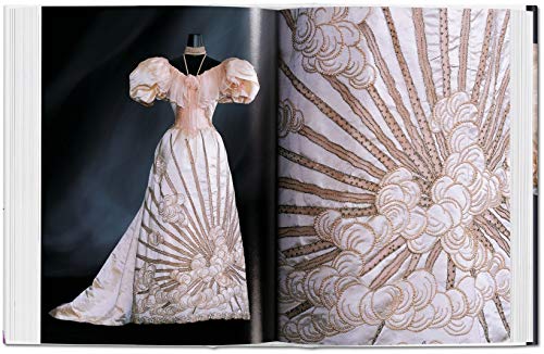 Fashion History from the 18th to the 20th Century: Bu (Bibliotheca Universalis)