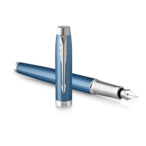Parker IM pluma estilográfica | Azul-gris Premium con adornos cromados | Punta fina con recambio de tinta azul | Estuche de regalo