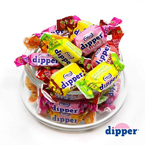 Vidal Golosinas Dipper Fruit. Caramelo blando masticable con zumo de frutas. Sabores frutales: piña, limón, naranja, fresa y cereza. Bolsa de 1kg.