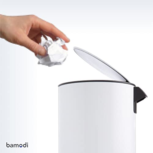 Bamodi Cubo de Basura con Pedal Premium Pequeñas papeleras de baño, Aseo u Oficina - 3L - Papelera de baño de Acero Inoxidable con cesto extraíble - Sistema de Cierre Magic Silent (Blanco)