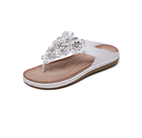 Xnhgfa Sandalias de cuña baja bohemia para mujer, de verano, cómodas, zapatos de playa para niñas, ajuste ancho con cuentas de diamantes de imitación, antideslizantes, color blanco, 40